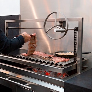 Stainless Steel Grill - Wood Burning Grill - Charcoal Grill - Argentine Grill - Santa Maria Grill - Modern Grill - Argentinean Grill