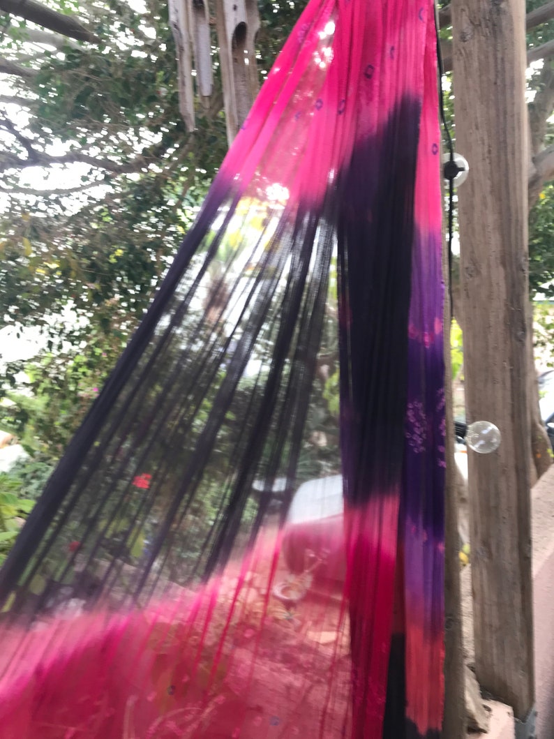 Buy Bandhani Designer Silk Saree Online : 'Teal Treasure' Silk Bandhani Hand Dyed Saree