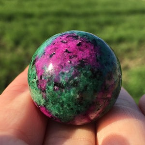 28mm Natural Zoisite Sphere,Quartz Crystal Sphere,Home Decoration,Divination Ball,Mineral Specimens,Reiki Gemstone,Reiki Healing Gifts 1pc