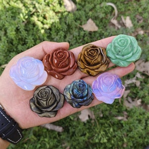 Natural Mix Quartz Flowers,Quartz Rose,Crystal Rose,Mini Flowers,Crystal Carving,Crystal Chakra,Mineral Specimen,Crystal Heal,Crystal Gifts