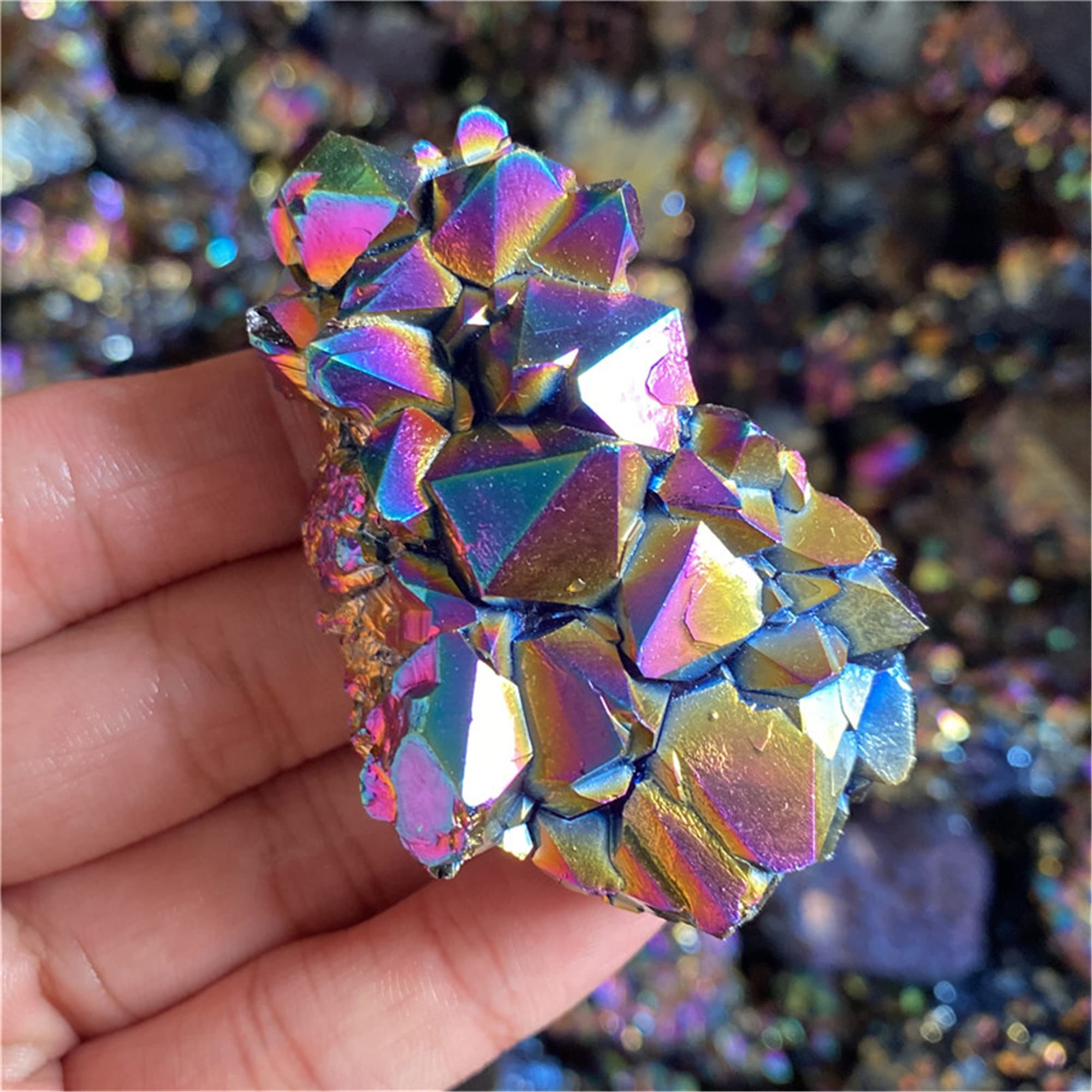 Titanium Coated Rainbow Quartz Cluster Specimen Gemstone Ornament Healing Reiki 