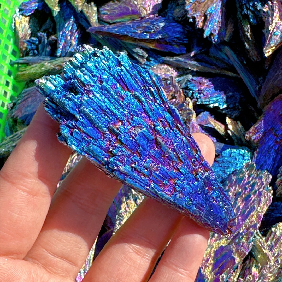 Wholesale Titanium Black Kyanite Crystal,titanium Aura Crystal,quartz