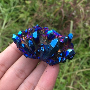 1pc 30G+ Natural Rainbow Titanium Aura Quartz Cluster,Crystal Point,Quartz VUG,Mineral Specimen,Home Decoration,Reiki Heal,Crystal Gifts