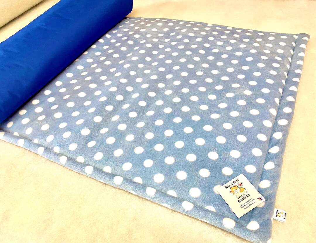 Curated visual reference: Gallery Detail: Candc Kavee Cage Size Fleece Cage Liners Guinea Pig Fleece