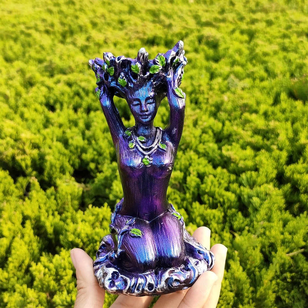 1pc Hand Painted Resin Earth Goddess Statue,home Decoration,resin