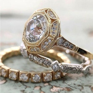 Art Deco Bridal Ring Set, Old European Round Shape Moissanite Ring, Trio Wedding Band, Bezel Set Ring, Milgrain Ring,Three Tone Ring