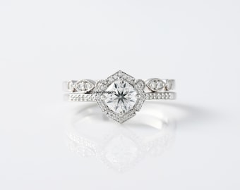 Art Deco Bridal Set Ring, 1CT Cushion Cut Moissanite Diamond Ring, Floral Halo Ring, Bloom Blossom Ring, Matching Milgrain Band, 14K Gold