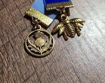 Bienen-Outlander inspiriertes Band Lesezeichen in Blau und Gold