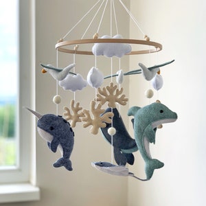 Whale baby mobile Ocean Nursery Decor Narwhal Dolphin Nautical Felt Nursery Mobile Sea Crib Mobie Boy Girl Baby shower gift