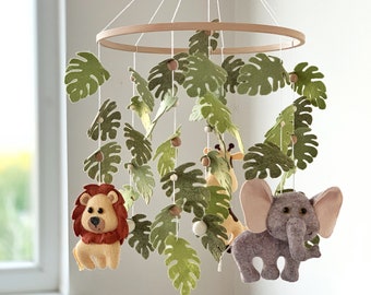 Safari Baby Mobile neutral animals Africa nursery mobile felt safari giraffe, lion and elephant crib jungle baby shower gift