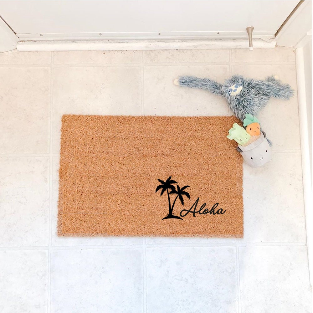 Momona Hawaiian Tropical Pineapple Aloha Doormat Personalized Doormat Rug Housewarming Gift Family Welcome Mat Custom Funny Birthday New Momona Hawaiian Tropical Pineapple Aloha Doormat Personalized Doormat Rug Housewarming Gift Family Welcome Mat Custom Funny Birthday New