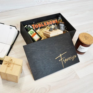 Houten geschenkdoos voor mannen man vriend bruidegom zoon, gepersonaliseerde geheugen geschenkdoos voor hem, aangepaste lege geschenkdoos voor verjaardag of jubileum