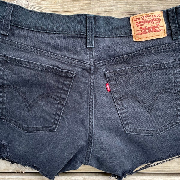 Black Levi’s Shorts