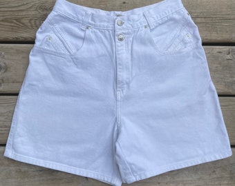 White Kikomo Shorts