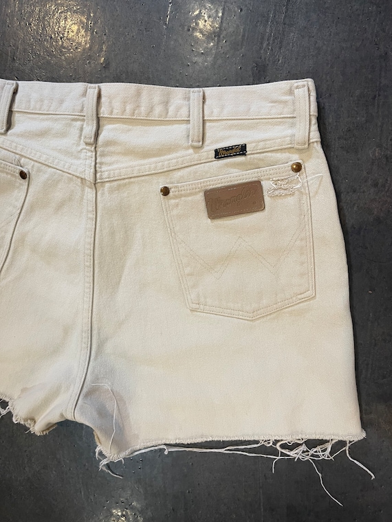 Beige Wrangler Shorts size 20/38