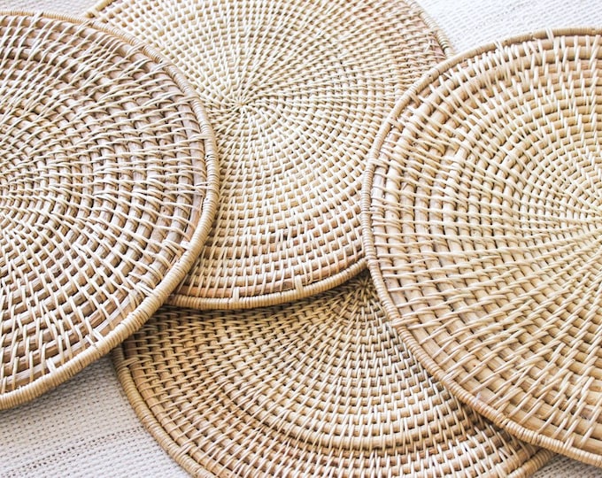 Woven round Makenge placemats 30CM