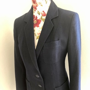 Vintage woman&#39;s wool blazer jacket, dark blue Blazer, Size S