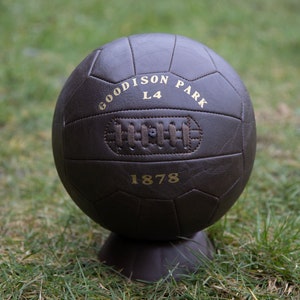 Antique leather style display football with GOODISON PARK L4. Makes a fantastic gift for Everton fans.