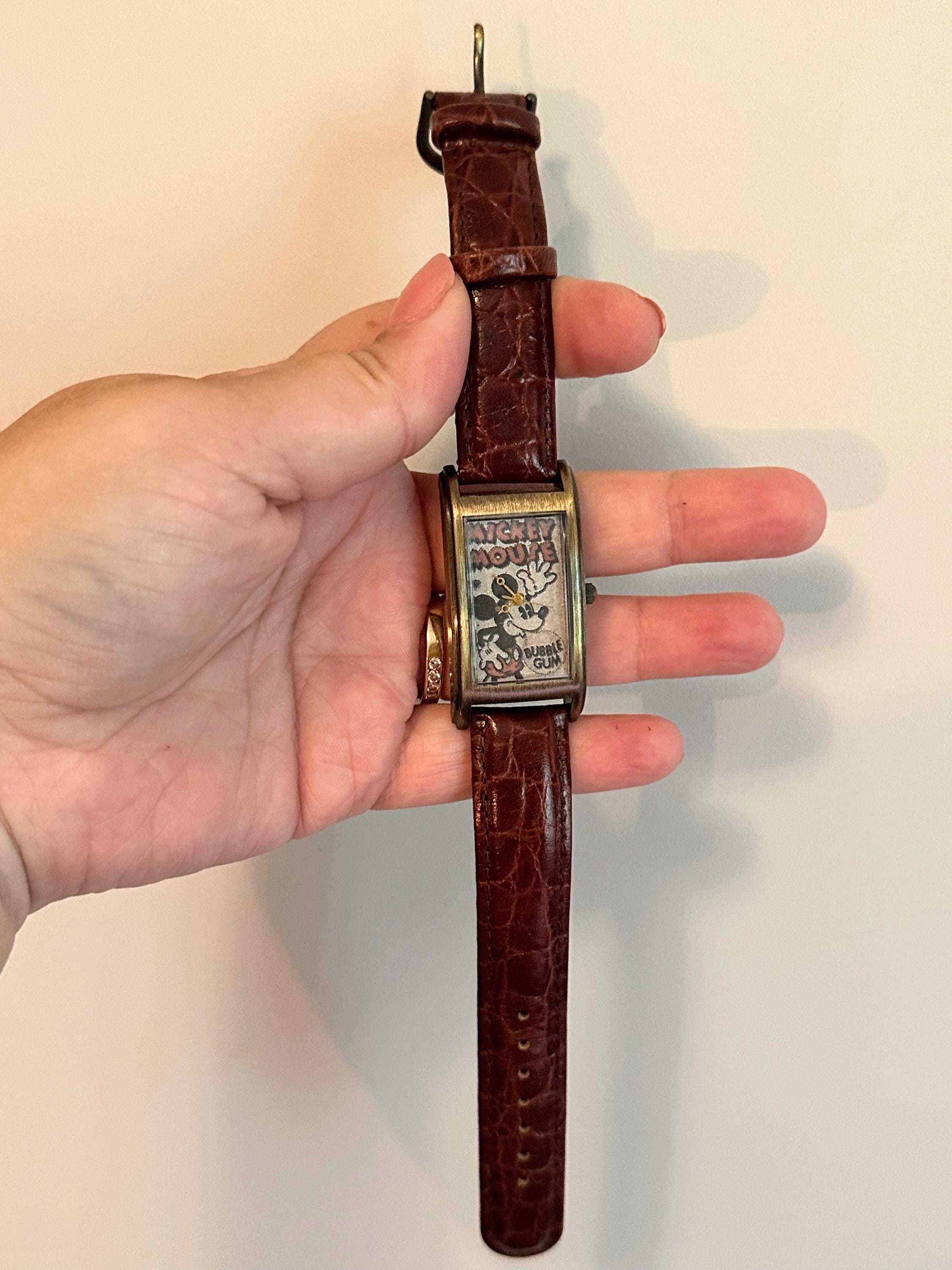 Tommy Bahama Women’s weave white & rose gold leather Watch vintage design Watch Tommy Bahama | Mercari main image 2