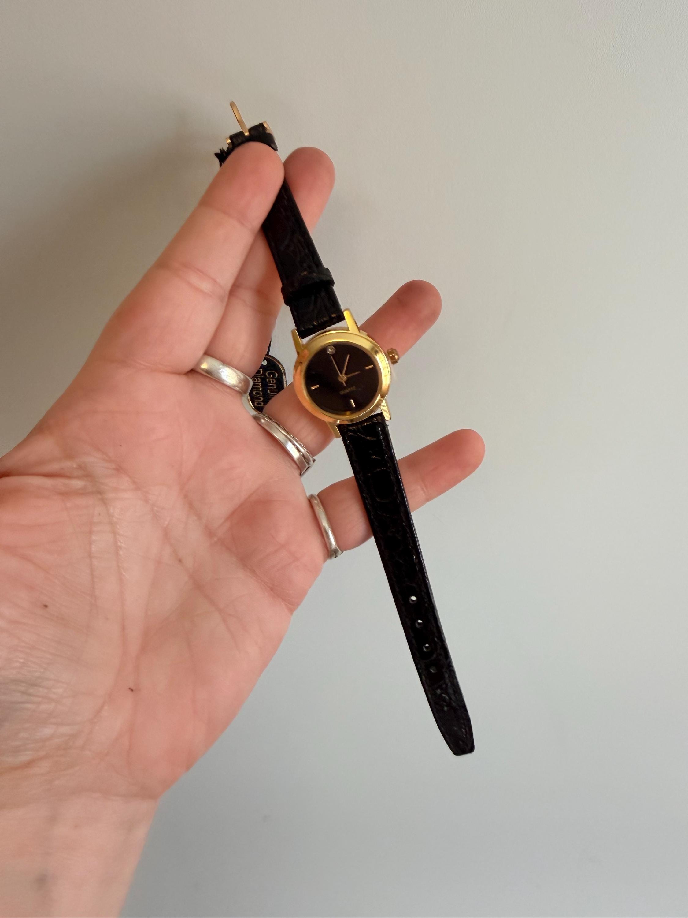 Diamond Quartz Watch Gold Tone Black Dial Faux Croc Leather Strap Vintage Style Diamond Quartz Watch Gold Tone Woman main image 3