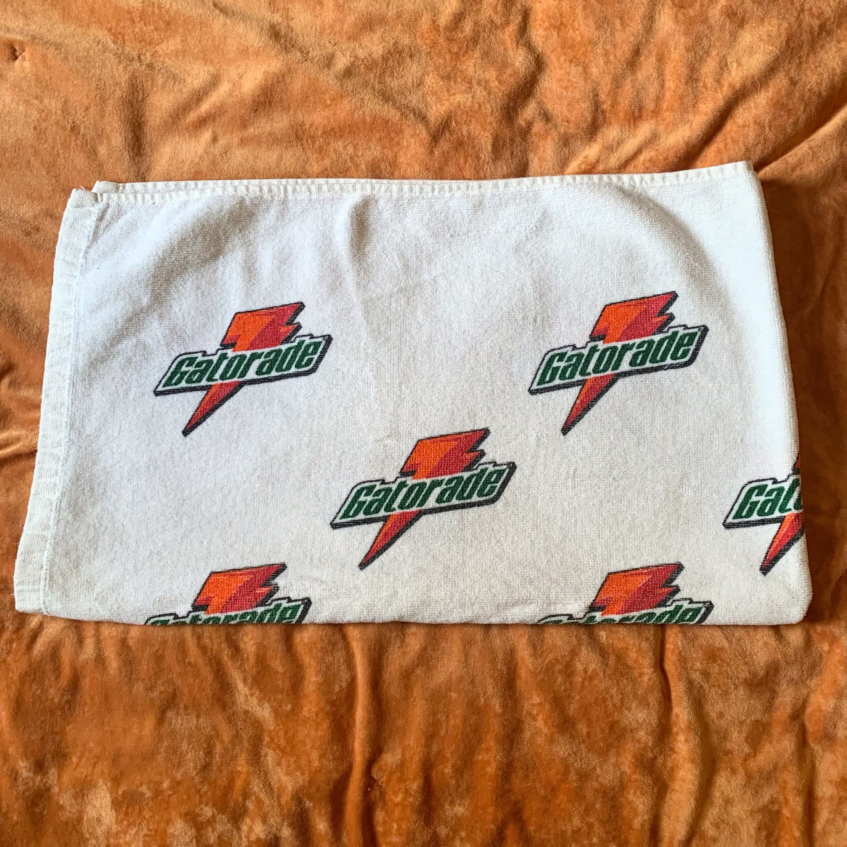 gatorade jordan towel