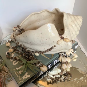 Vintage Muschel hängender Pflanzer mit echtem Muschelhänger / Küstendekor