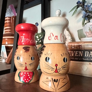 Vintage anthropomorphic 1950s cat salt and pepper shakers Midcentury Kitty