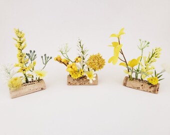 Fake Daisy, Sunflower, Daffodil Flower Decor, Spring Decoration for Cubicle Desk, Unique Centerpiece, Easter Tiered Tray, Bar Cart Accessory