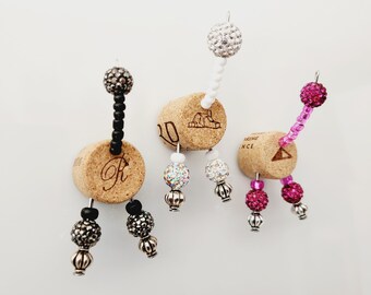 Cute Poodle Butt Fridge Magnets, Set of 3 Wine Corks with Beaded Legs and Tail, Black, White, Pink Poodle Decor, Unique Poodle Gifts for Vet