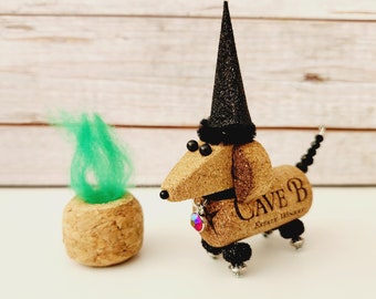 Halloween Wine Cork Dachshund Gift with Mini Champagne Cork Cauldron, Cute Sausage Dog Doxie Mom Wiener Dog Owner Present, Fun Cubicle Decor