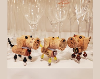 Yellow Lab Custom Dog Ornament, Labrador Retriever Wine Cork Art, Cute Thank You Gift for Veterinarian, Vet Tech, Dog Walker, or Groomer