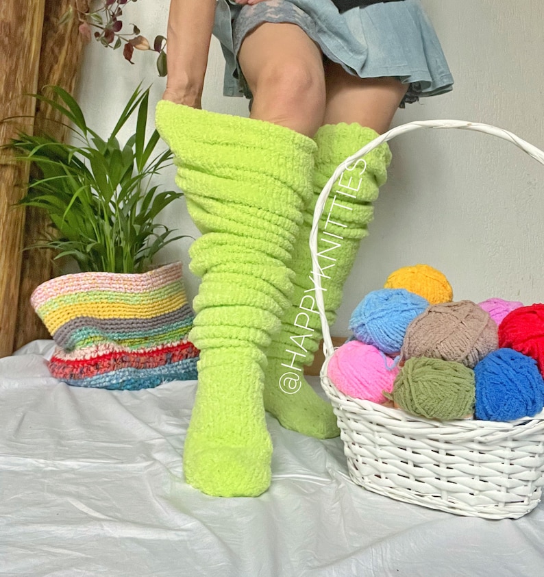 40''Fuzzy-Oberschenkelsocken handgestrickte Plüschsocken in Übergröße Bild 7