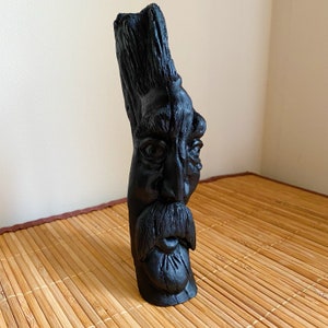 Escultura de carvalho &quot;Brendan&quot; esculpida à mão: madeira de 3.000 a 8.000 anos