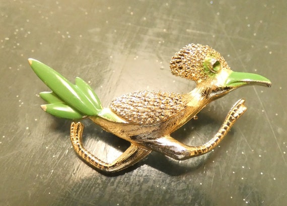 Vintage 1970s Roadrunner free ship brooch pin Gol… - image 3