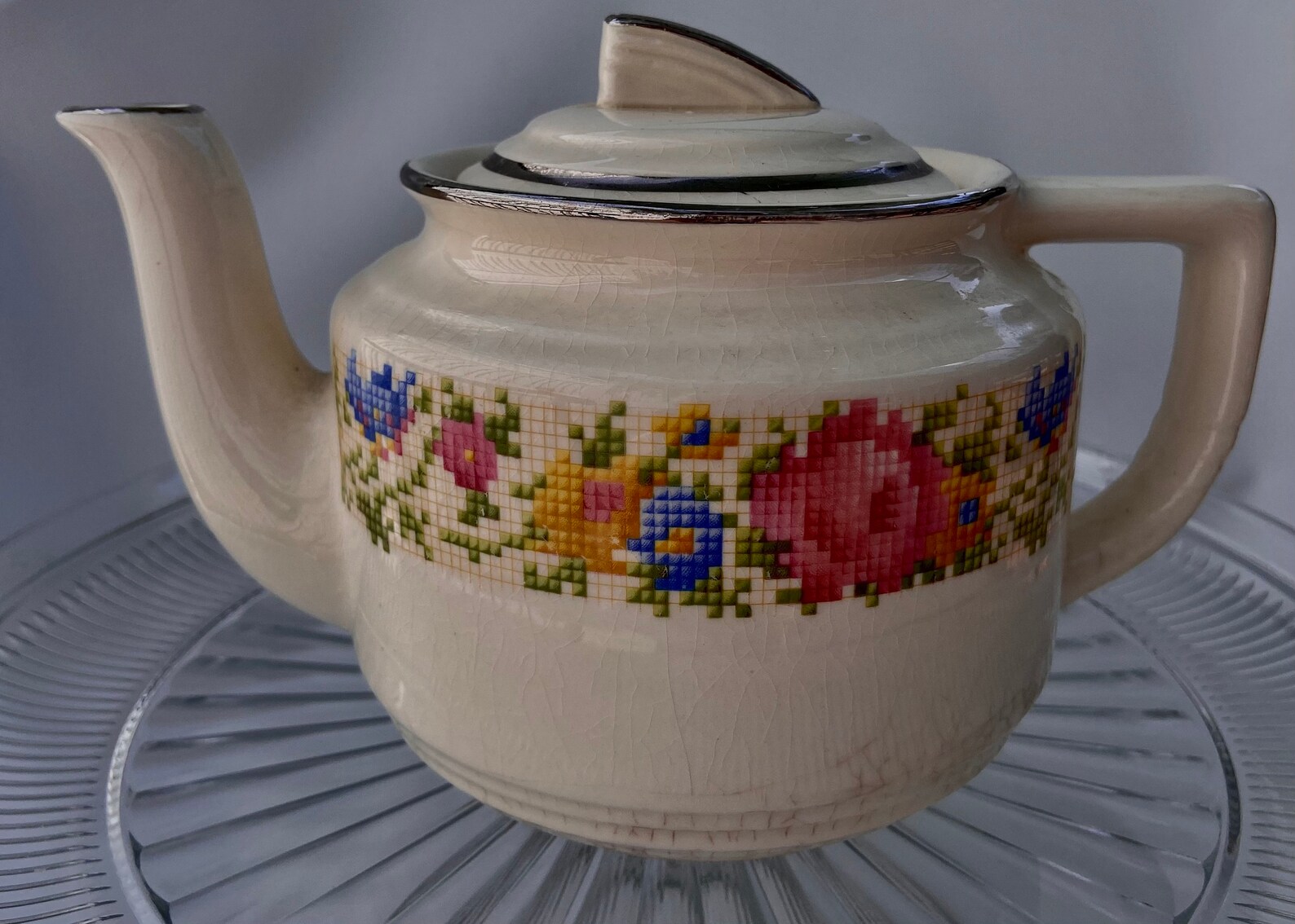 Teapot Hotoven Harker The Oldest Pottery in America Etsy