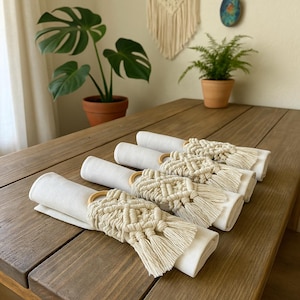 Handmade Macrame Napkin Rings: Boho Table Decor, Set of 4