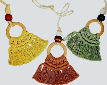 Macrame Car Mirror Charm Hanger: Boho Rear view Mirror Decor with Tassel