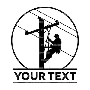 Könnte beinhalten: Schwarz-weiße Silhouette eines Elektrikers, der an einem Strommast arbeitet, umgeben von einem Kreis. Der Text "YOUR TEXT" ist darunter platziert und kann angepasst werden.