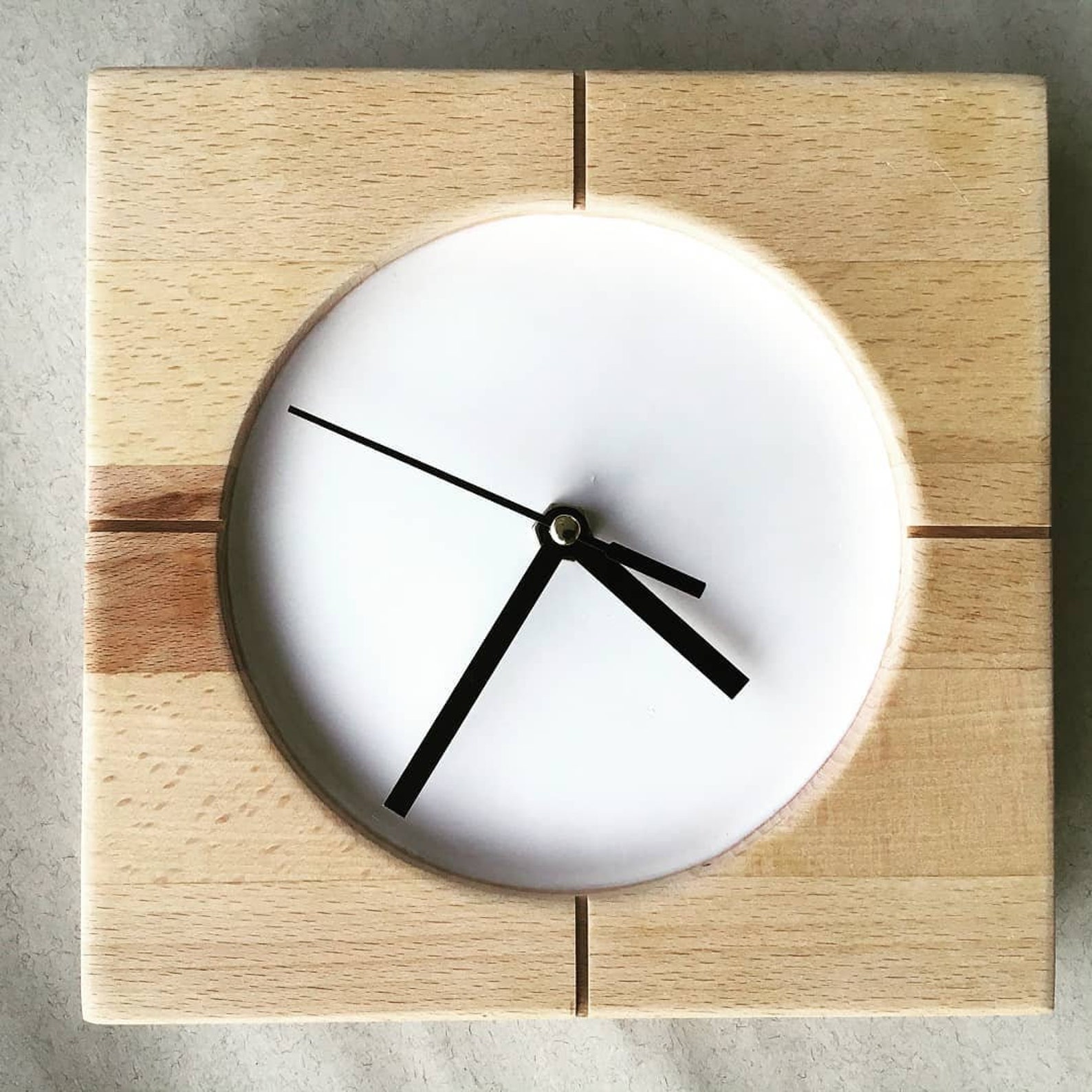 Square tabletop clock with white resin decor Personolized Etsy
