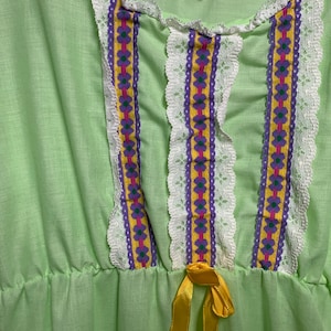 70s Women’s Nightgown