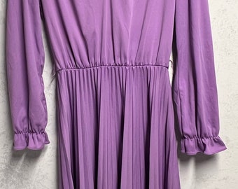 Vintage Lilac Ruffles Dress