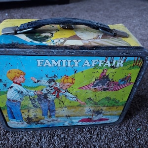 The Berenstain Bears Metal Lunch Box Thermos Brand 1983 USED - We