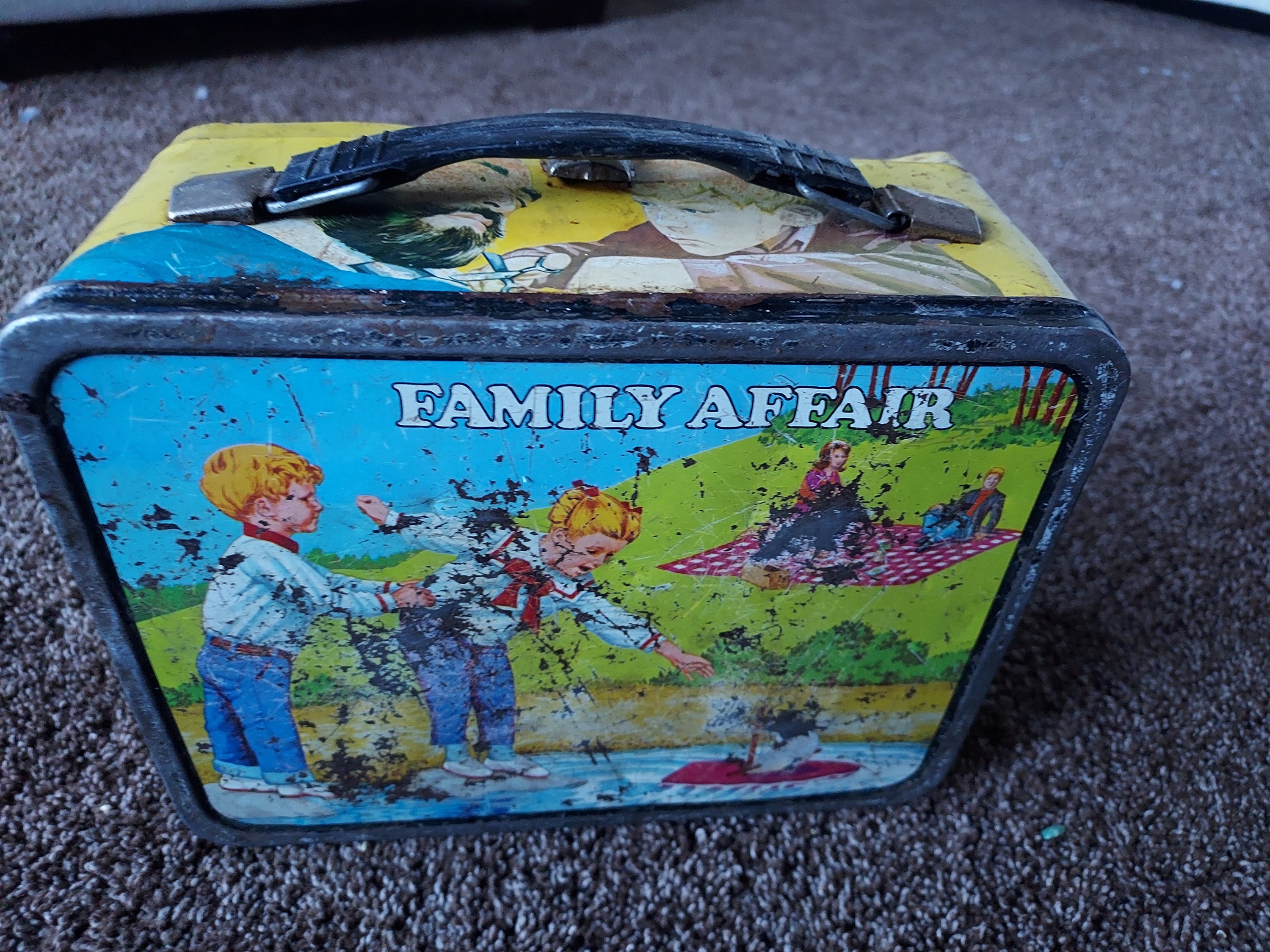 Family Affair Metal Lunch Box Thermos Brand 1969 USED - We-R-Toys