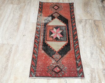 2x3 Vintage Turkish Rug: Organic Wool Tribal Door Mat