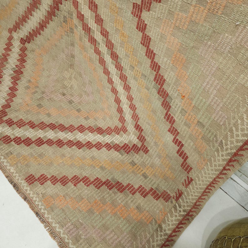 6x8 Vintage geometrisk kelimmatta: Beige röd handvävd ullmatta (6 x 7,5 fot) bild 5