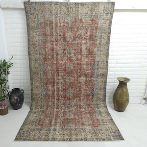 5x8 Floral Oushak Rug: Red Vintage Turkish Neutral Area Carpet ( 4.6 x 8.4 ft )