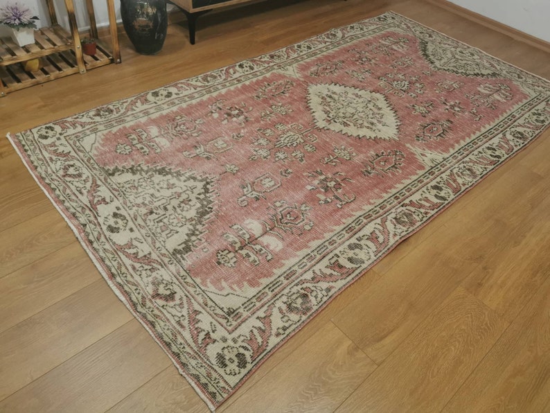 Pale Pink Vintage Rug Turkish Rug Area Rug 4.8x8.9 Feet Etsy