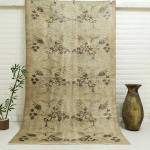 Floral Oushak Rug, Vintage Area Rug, Hand knotted Wool Rug