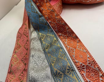 Medieval jacquard trim metallic, Woven fabric trim, 1 3/4 inch wide, sold by the yard. Vintage trim made in Japan.