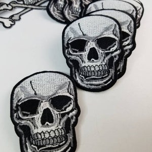 Skulls Halloween, Fabric appliqué patch 2 x 3 inches, Sold by the each.